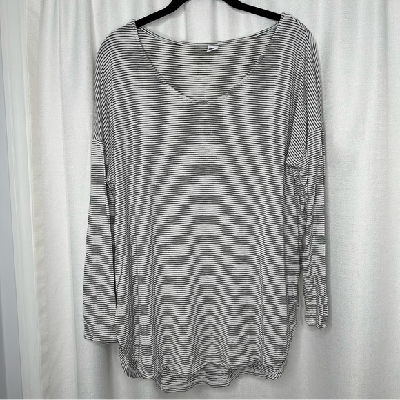 Old Navy Striped Long Sleeve Shirt - Picture 2 of 7